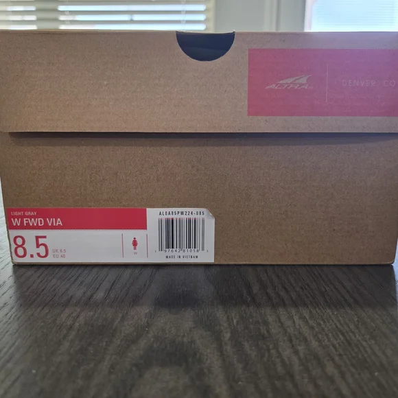 Altra Women's FWD VIA Sneakers - Light Grey - Picture 8 of 8